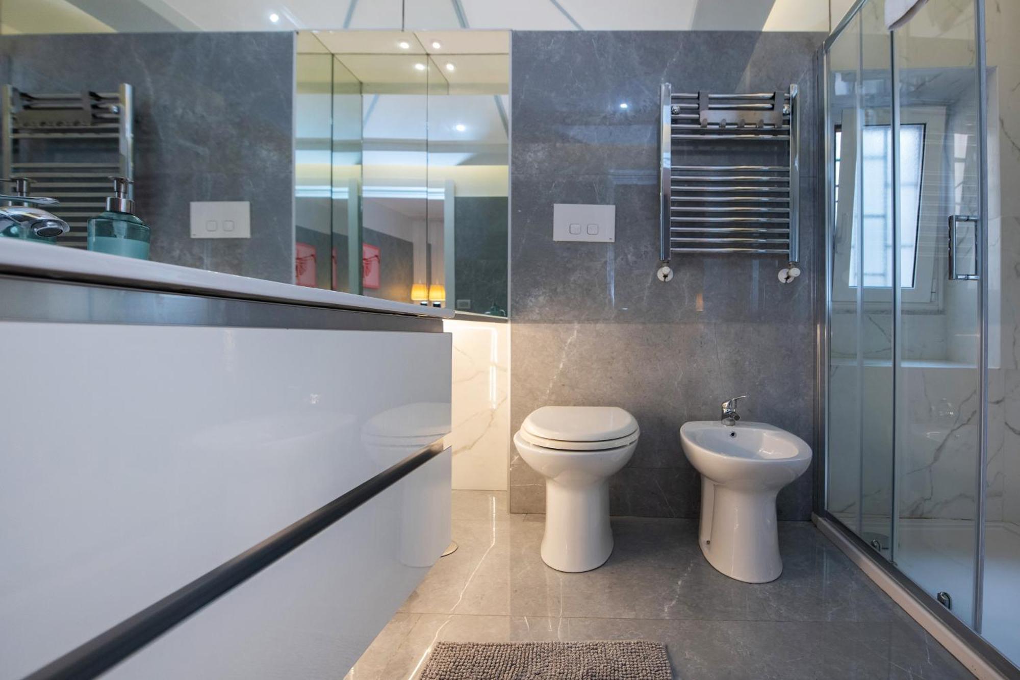 Colosseum View Accomodation Rome Exterior photo