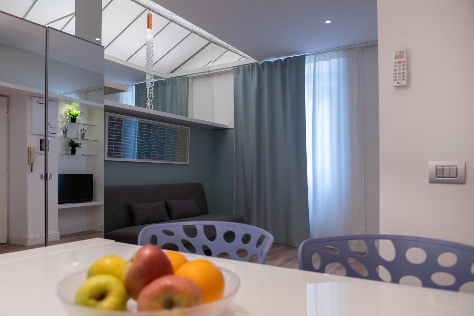 Colosseum View Accomodation Rome Exterior photo
